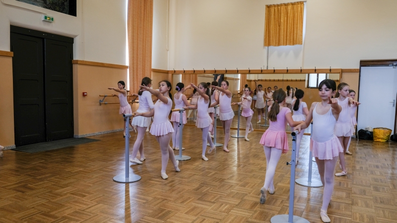 Cours d'initiation à la danse classique enfants 6-8 ans - Le Temps Levé Sélestat